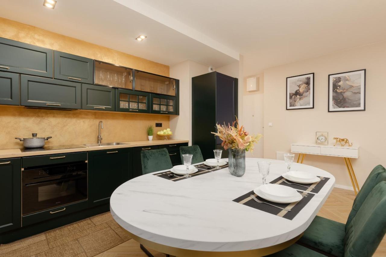 Ursus Nova With Parking By Renters Prestige Apartament *