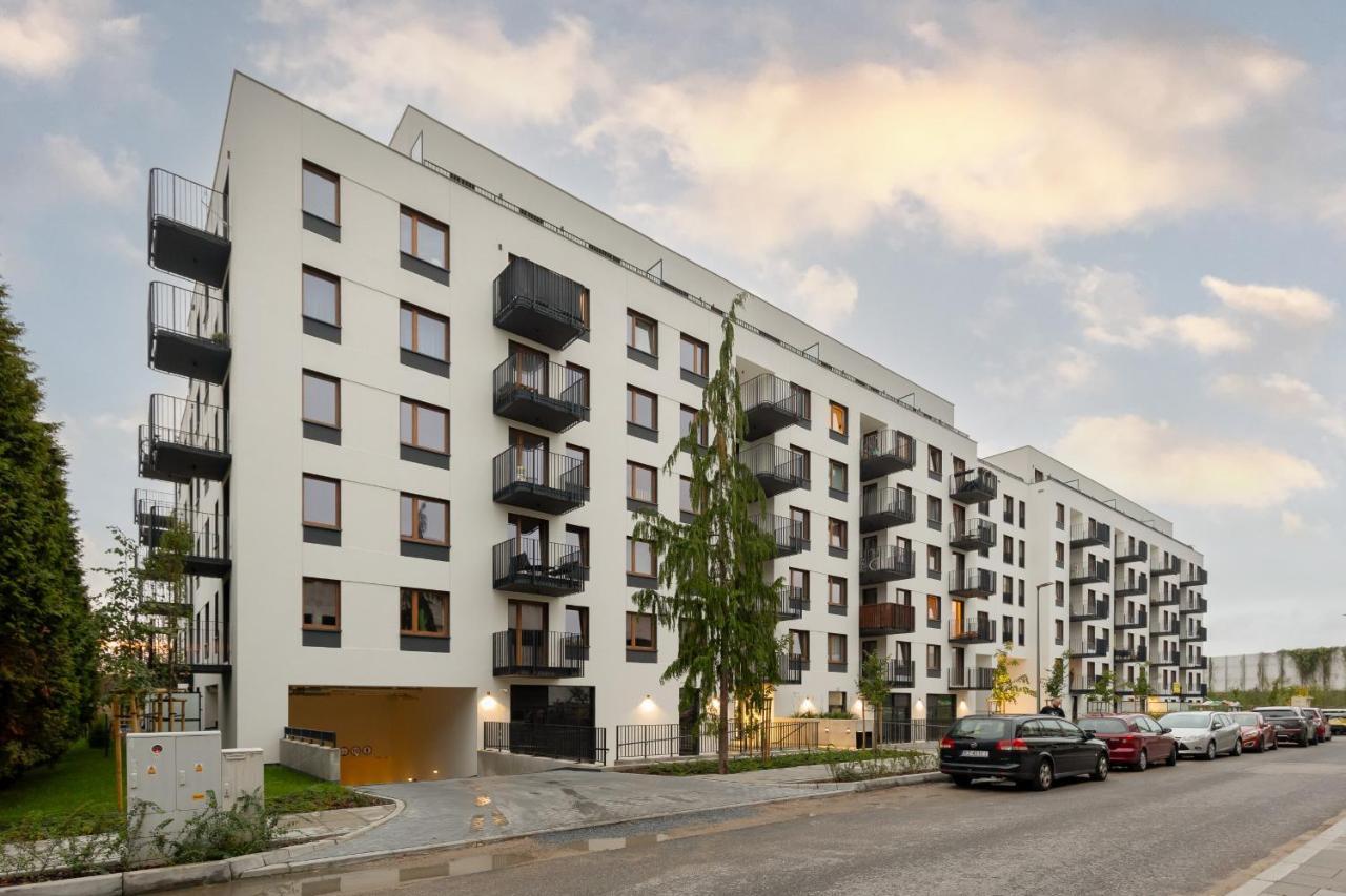 Ursus Nova With Parking By Renters Prestige * Warszawa